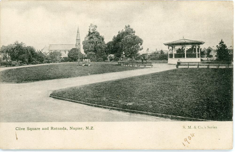 Clive Square and Rotunda, Napier