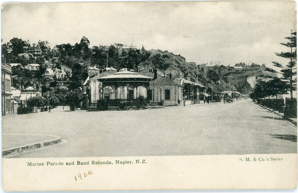 Marine Parade and Band Rotunda, Napier