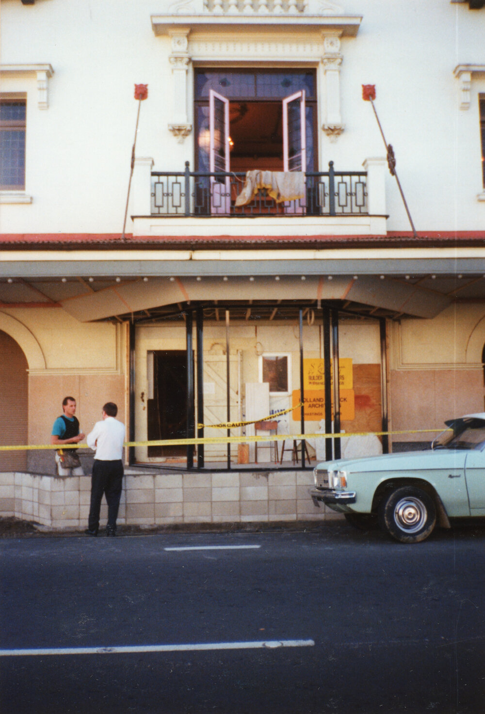 Construction on Municipal Theatre Entrance