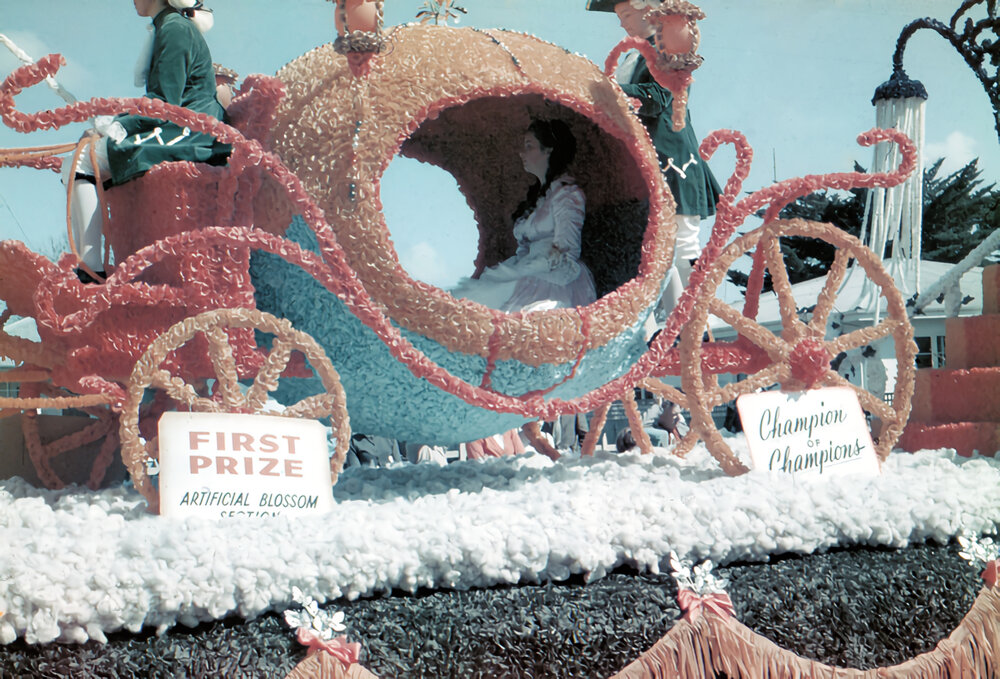 HB Farmers Cinderella Float 1959