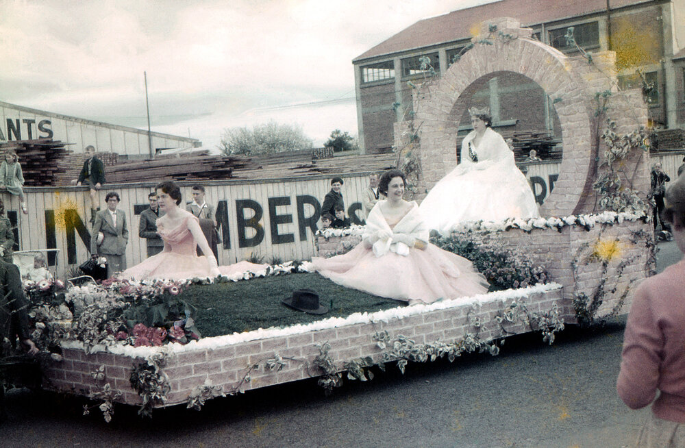 Bossom Queen 1958