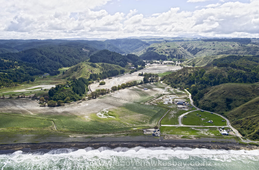 Te Ngaru Stream, Tangoio Valley