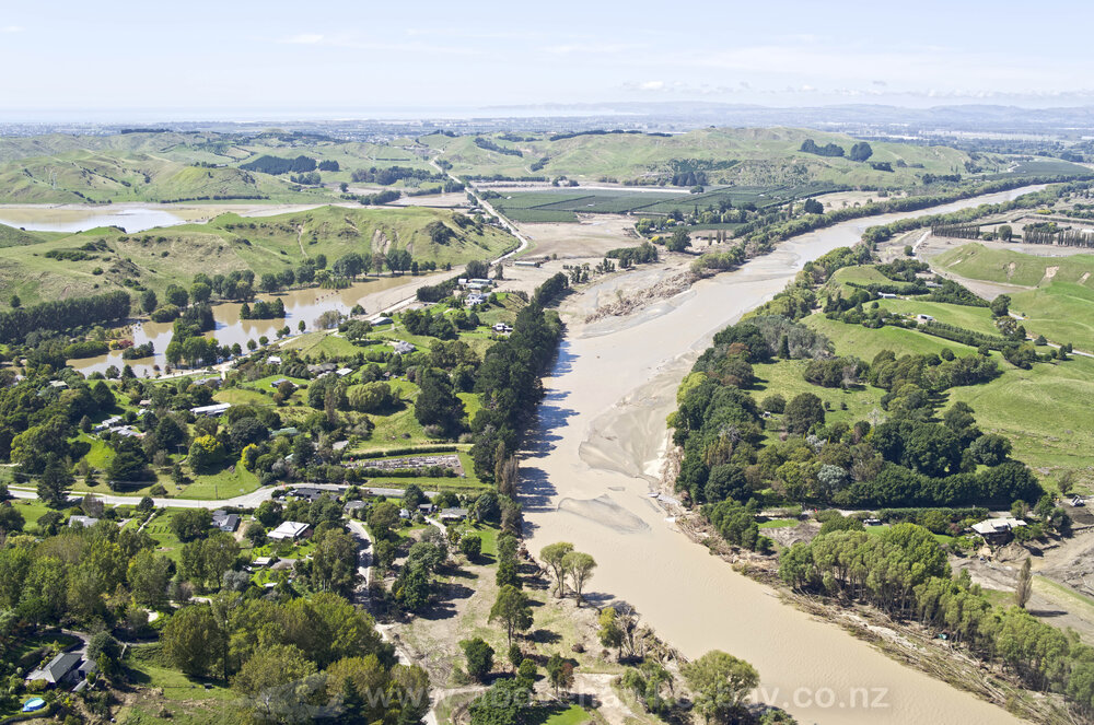 Tutaekuri River