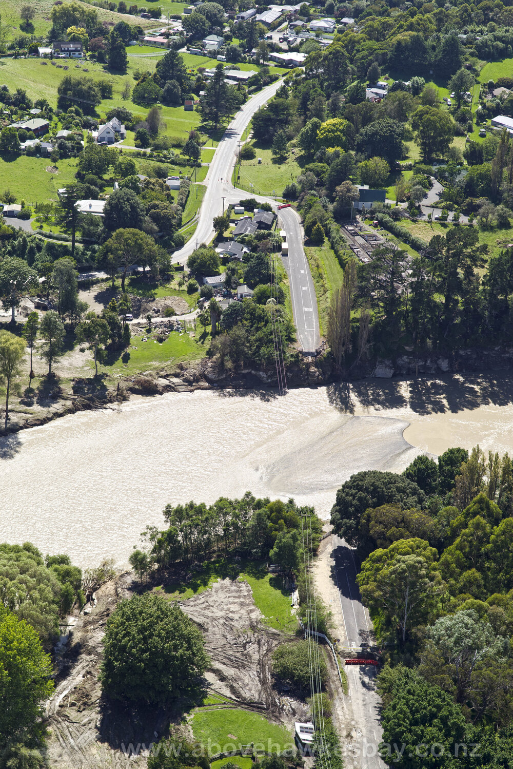 Tutaekuri River and Vicarage Road