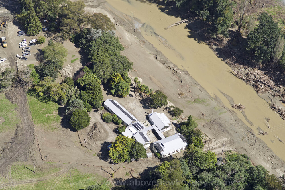 Omatua Riverside Lodge