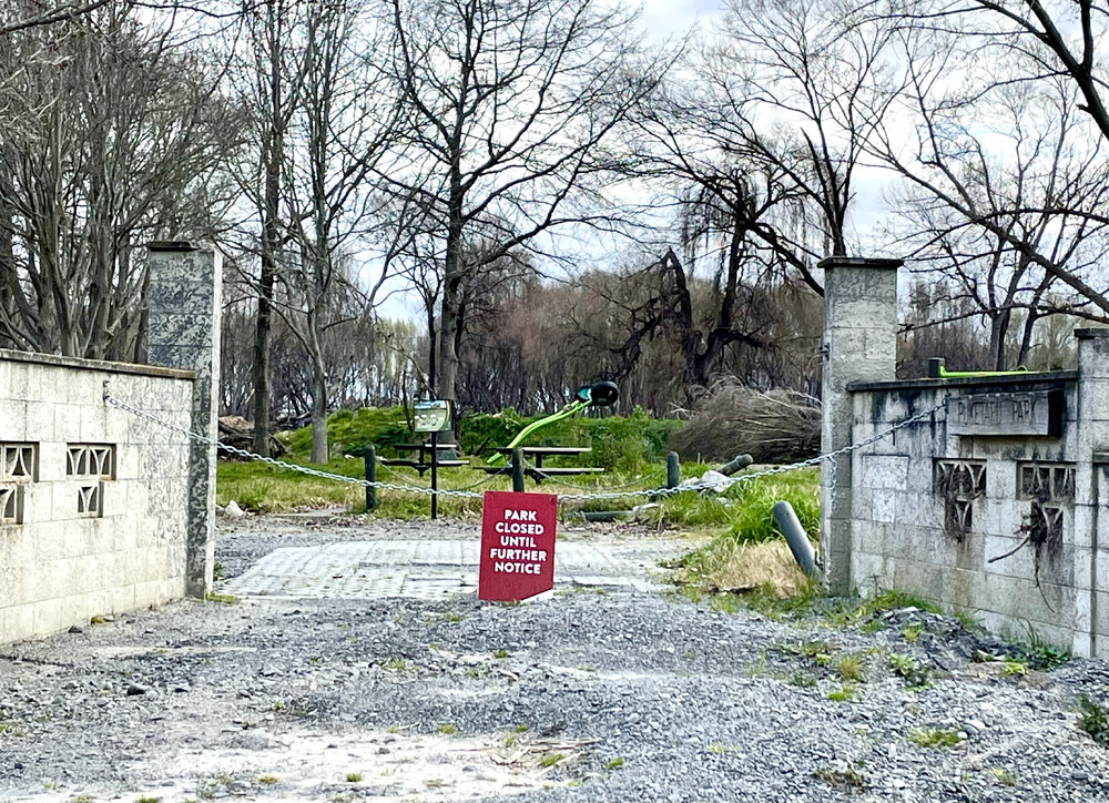 Puketapu Park Entrance