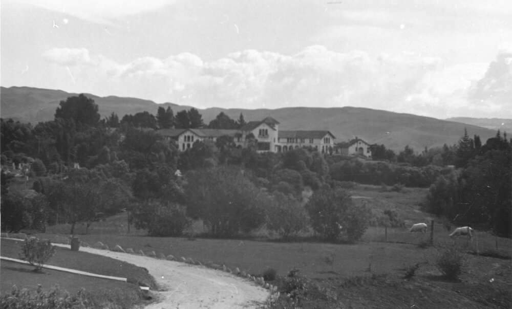 Woodford House