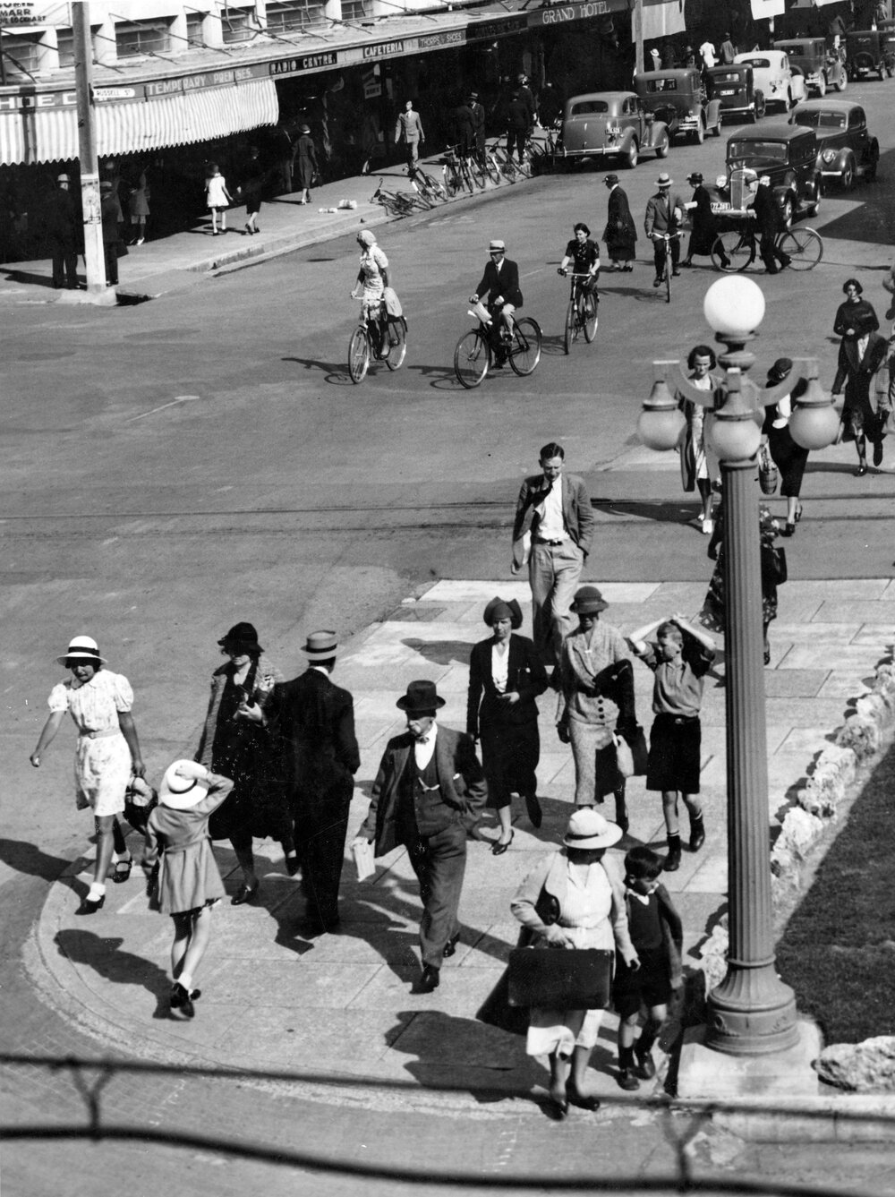 Christmas Shoppers