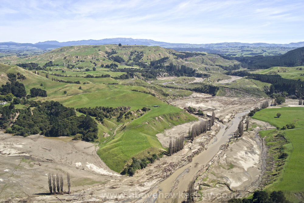 Waiiti Stream and Mangaone River Junction 