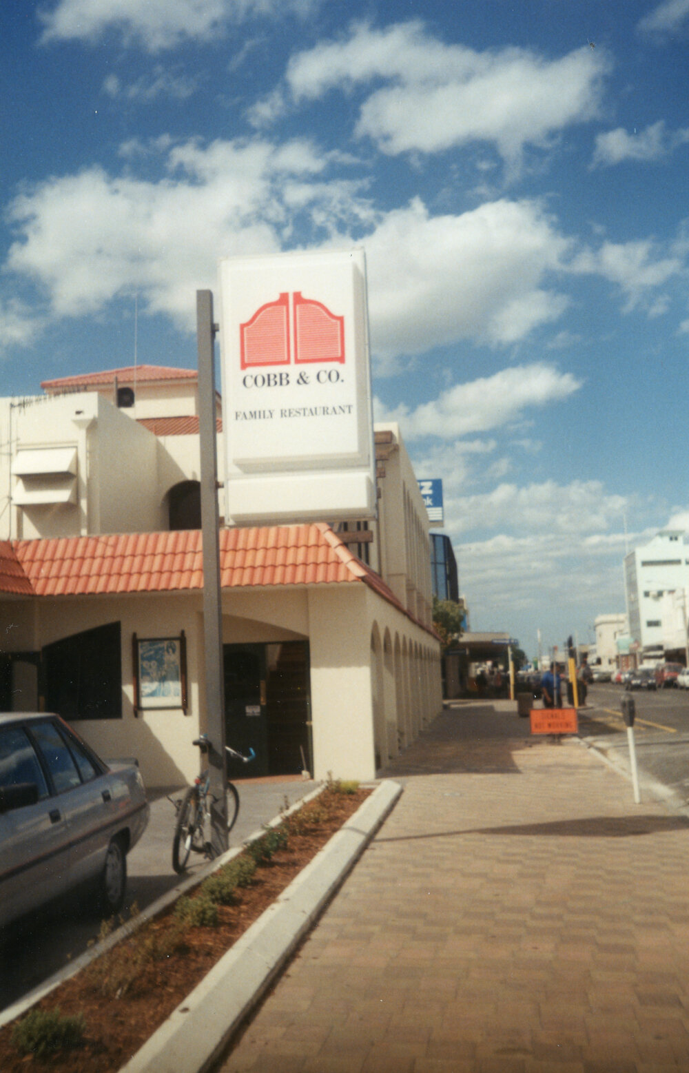 Cobb and Co Signpost