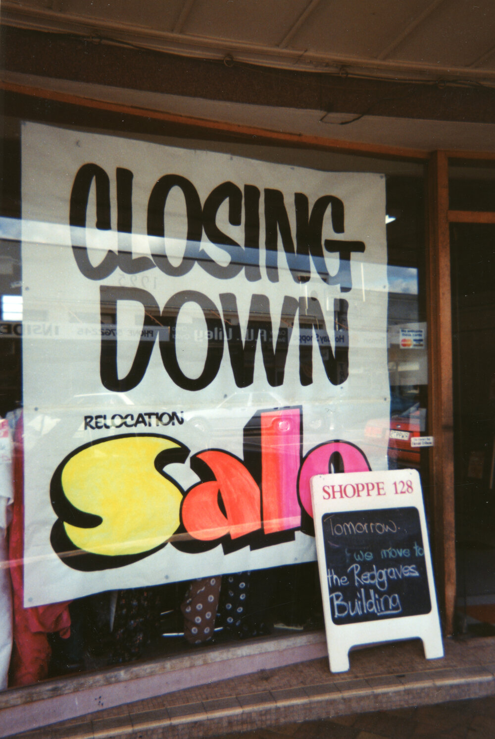 Shoppe 128 Closing Down Sign 
