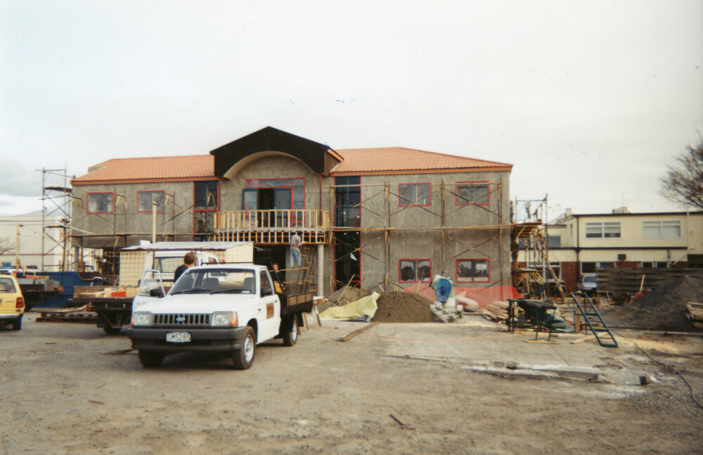 Construction of Bannister and von Dadelszen