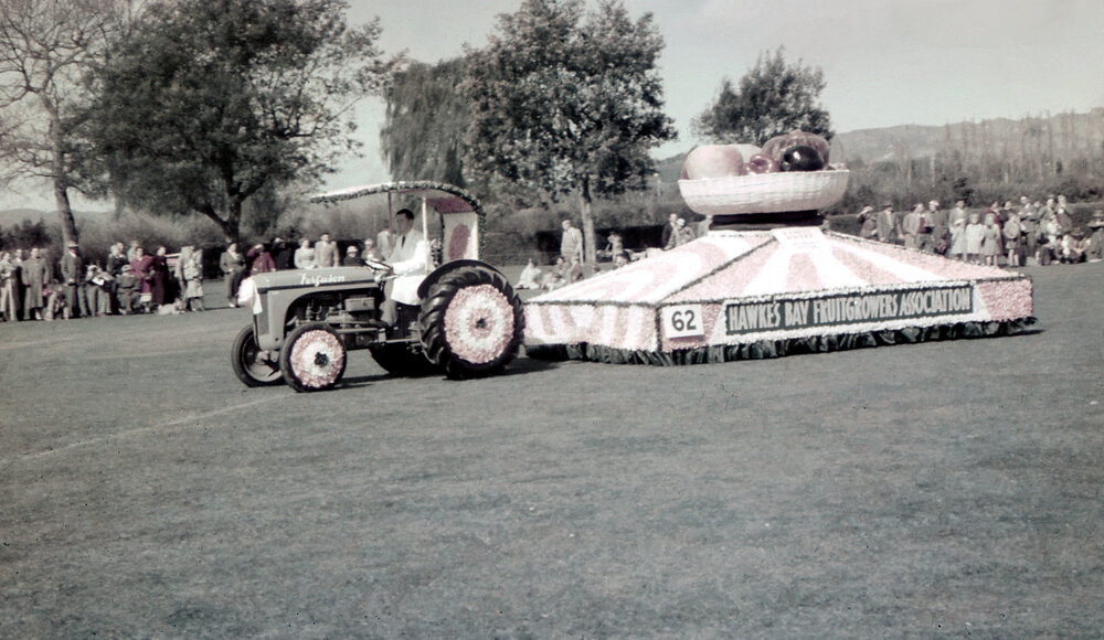 HB Fruitgrowers Association Float 1956