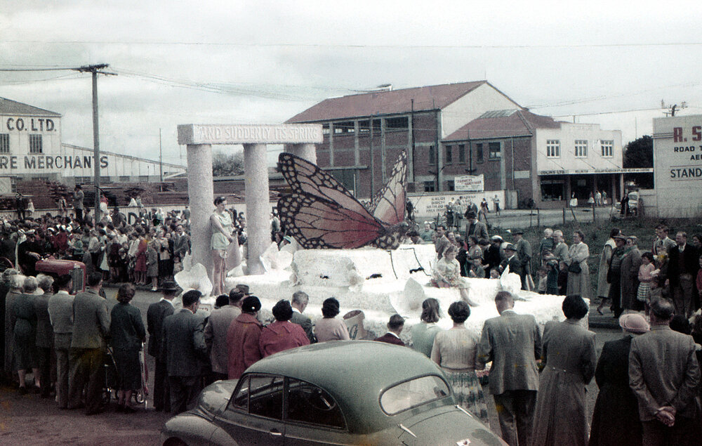 Heralds of Spring Float 1958