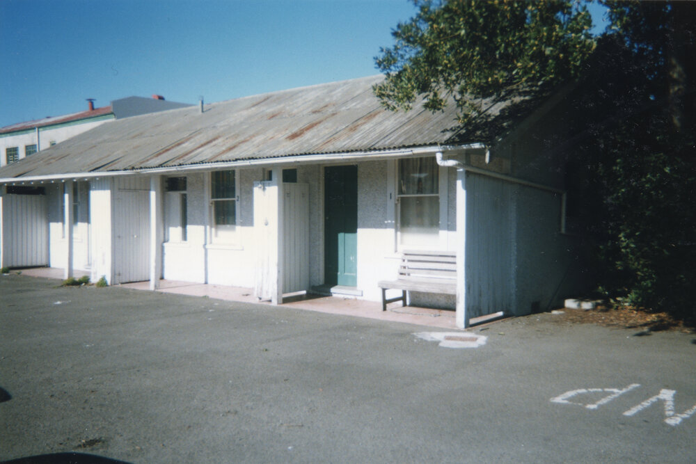 Hastings Club Motel Units