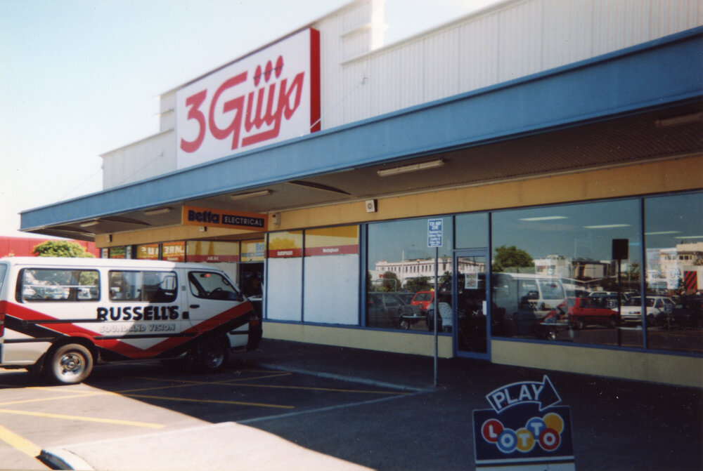 Russell's Sound and Vision Van
