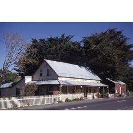 Te Aute Store