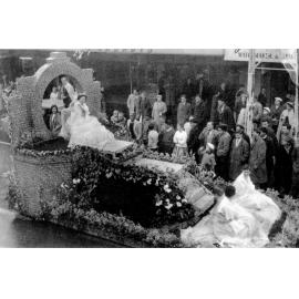 Blossom Queen Float 1960