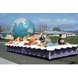 Blossoms Around the World Float 1961