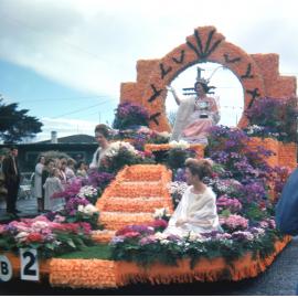 Blossom Queen Float 1965