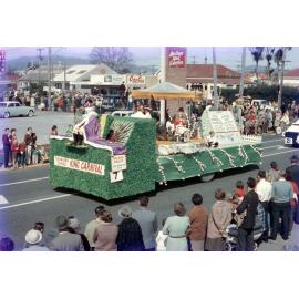 Haumoana School King Carnival Float