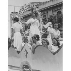 White Queen of Commerce 1952