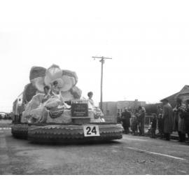 Watties Fantasyland Queen Carnival Float 1965