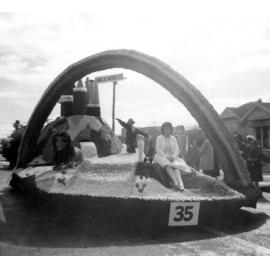 Barclay Motors Float 1965