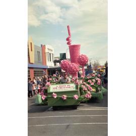 Toast to the Millennium Float 1999