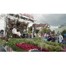 Pernel Orchard Float 1996