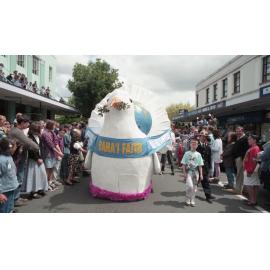 Baha'i Faith Float 1996