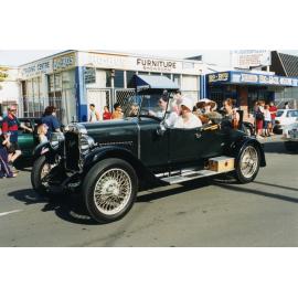 Vintage Car in Parade 2002