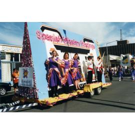 Spanish Mission Float 2002