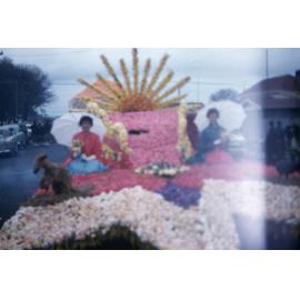 Thodeys Orchard  Float 1960