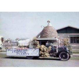 Bee Keepers Float 1951