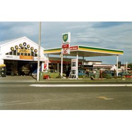 Richard Howell Motors