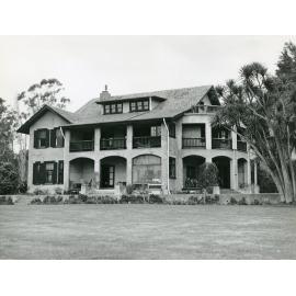 Tunanui House, Russell Residence