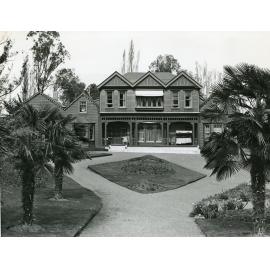 Okawa, Lowry Residence