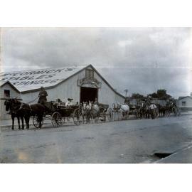 McCormicks Stables, Albert Livery and Bait