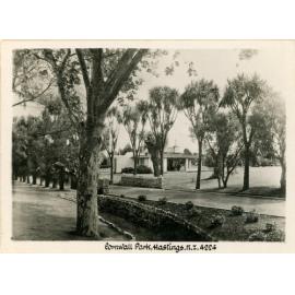 Tourist Photos Cornwall Park