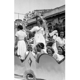 White Queen of Commerce 1952