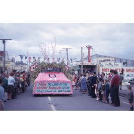 Rae's Rentals Float 1963