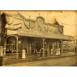 Honnor & Jaegar, Gelhors and Briggs