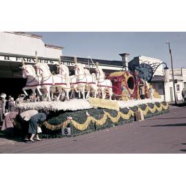HB Farmers Cinderella Float 1959