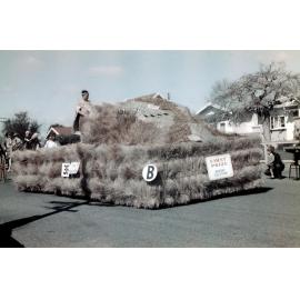 Pakipaki YMP Float 1959