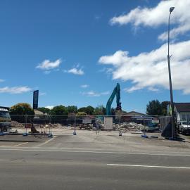 Demolition at 916 Heretaunga Street