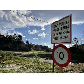 Bailey Bridge Signs