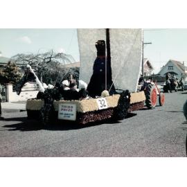 Dutch Kiwi Float 1959