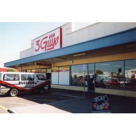 Russell's Sound and Vision Van