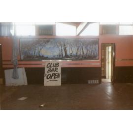 Club Bar Open